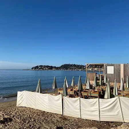 Joli Avec Jardin Apartman *