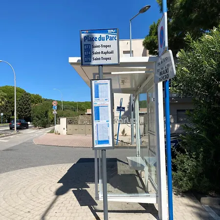 Joli Avec Jardin Apartman Cavalaire-sur-Mer